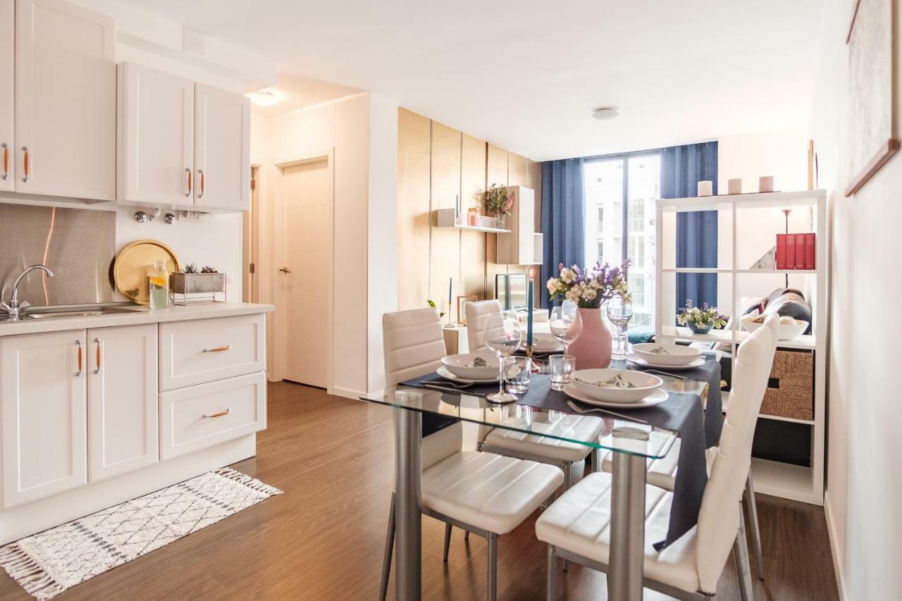 Stylish And Chic City Center Apartment With Wifi La Laguna  Rum bild
